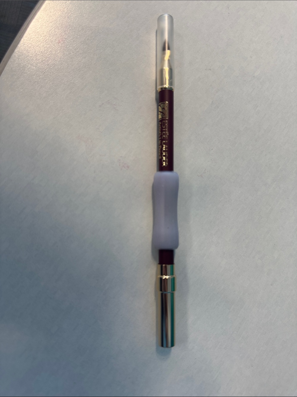 Estée Lauder Artist's Lip Pencil in #14 wine writer